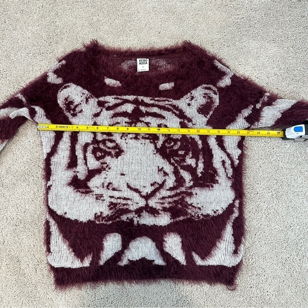 Vero Moda Burgundy Tiger Sweater - Picture 12 of 15